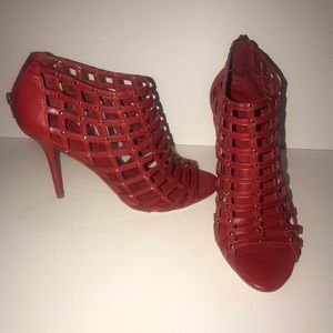 BRAND NEW red comfy heels